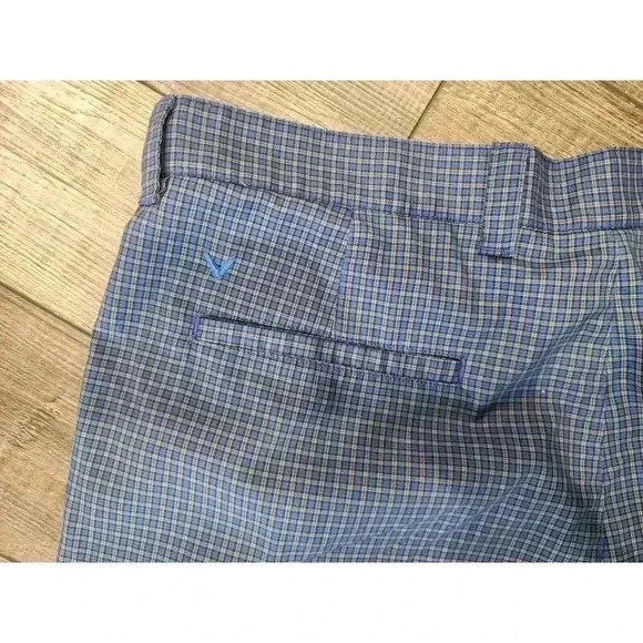 Callaway Stretch Golf Shorts Mens 36 Blue Black Gray Plaid Flat Front - Picture 4 of 5